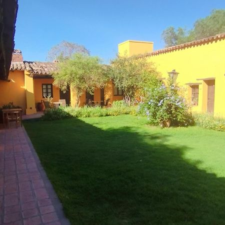 La Casona De Moldes Hotel Coronel Moldes Ngoại thất bức ảnh