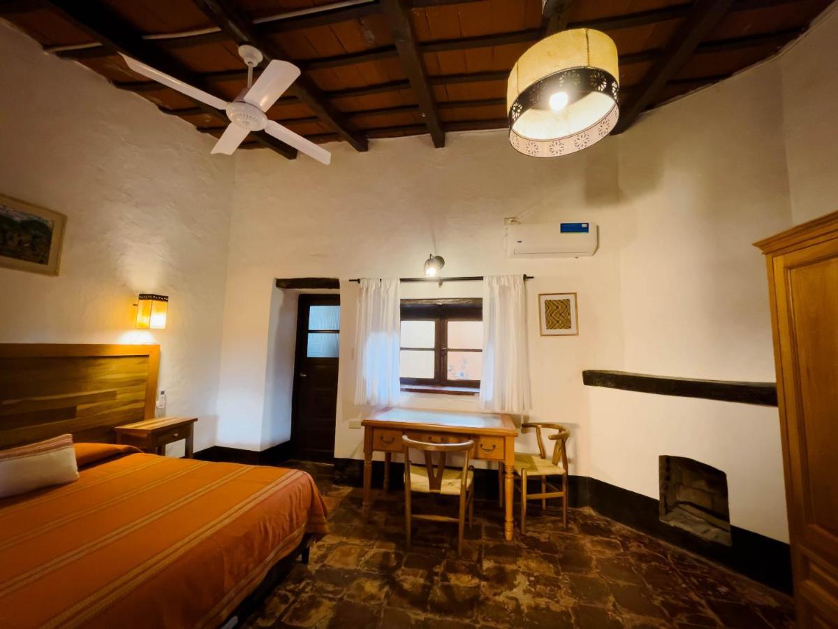 La Casona De Moldes Hotel Coronel Moldes Ngoại thất bức ảnh