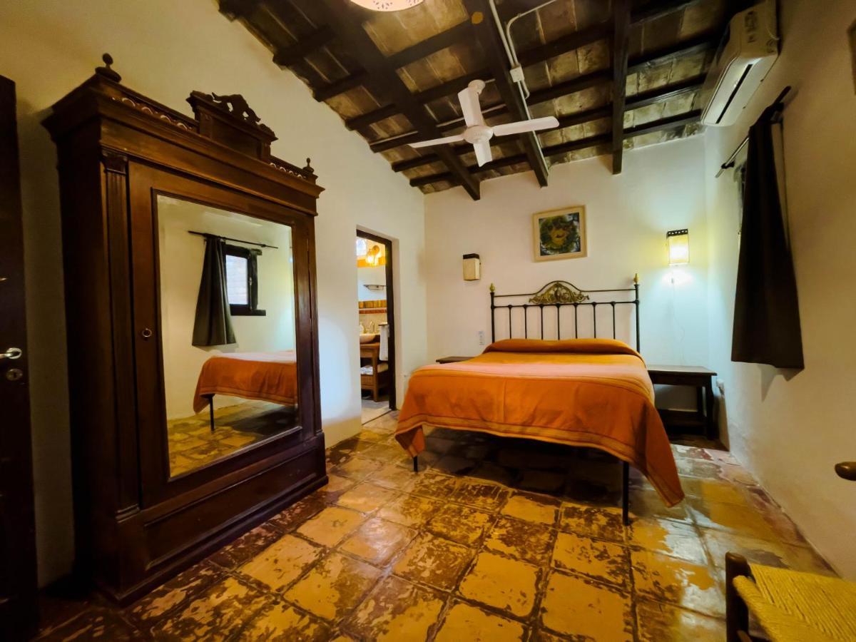 La Casona De Moldes Hotel Coronel Moldes Ngoại thất bức ảnh