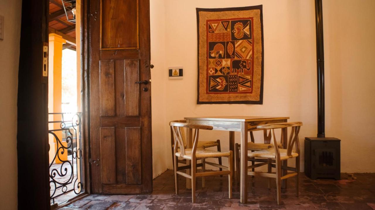La Casona De Moldes Hotel Coronel Moldes Ngoại thất bức ảnh