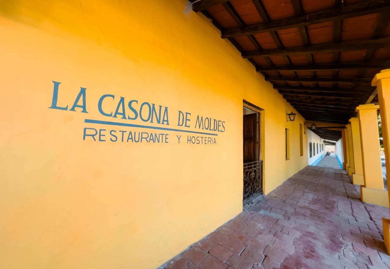 La Casona De Moldes Hotel Coronel Moldes Ngoại thất bức ảnh